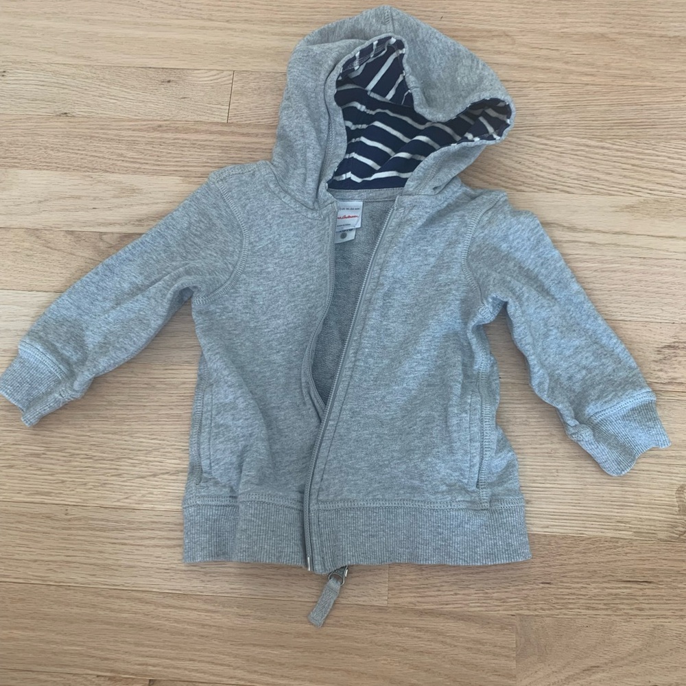 Hanna Andersson Gray Zip Up Hooded Sweatshirt Size 18-24 Months